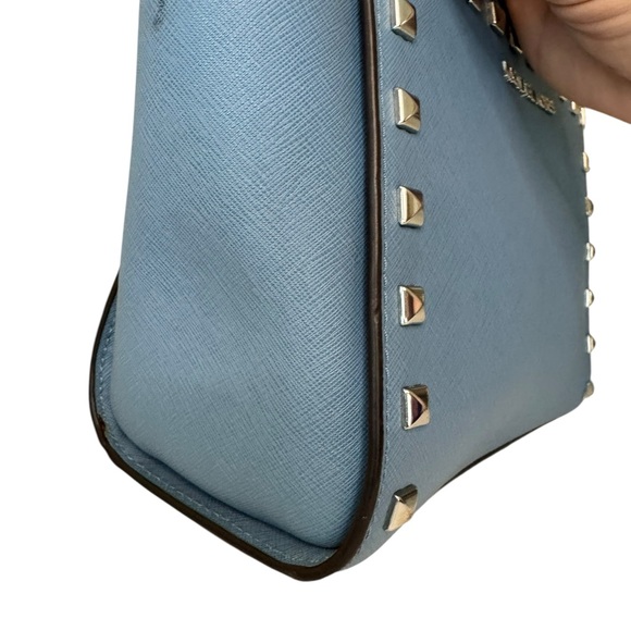 Michael Kors Selma Stud Medium Sky Blue Leather‎ Crossbody Bag - Picture 4 of 13